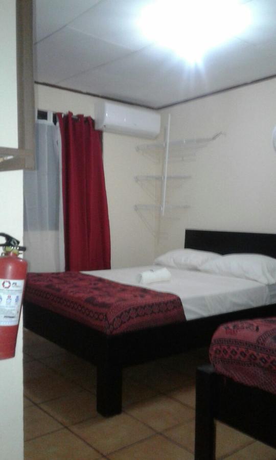 Roca Mar Playa Bonita Hotel Puerto Limon Bagian luar foto
