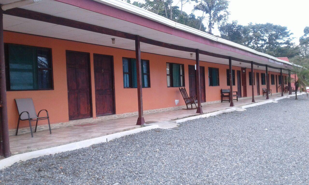 Roca Mar Playa Bonita Hotel Puerto Limon Bagian luar foto