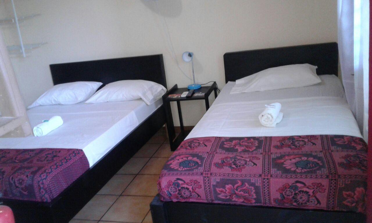 Roca Mar Playa Bonita Hotel Puerto Limon Bagian luar foto